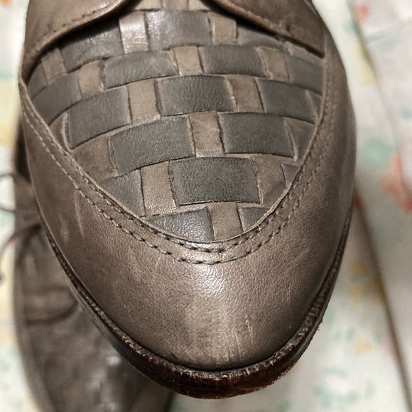 Vintage Leather Shoes. Made in Brazil. - Picture 12 of 12